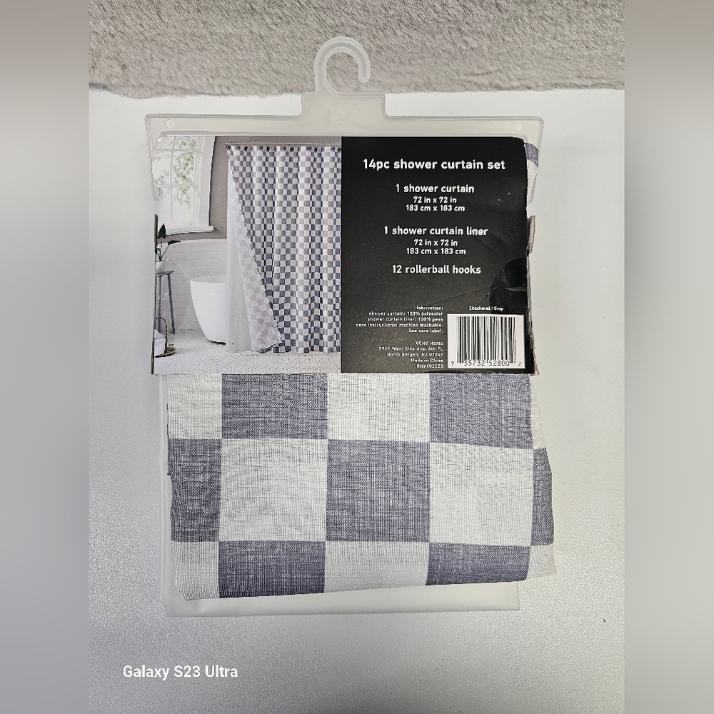 Shower Curtain - Picture 5 of 6